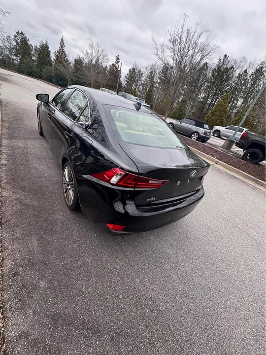 2014 Lexus IS 3rd Gen - Image 5 of 9