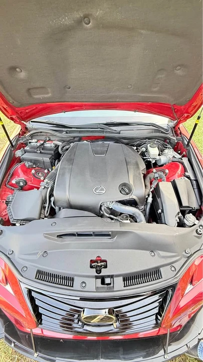 2014 Lexus IS 3rd Gen - Image 9 of 12