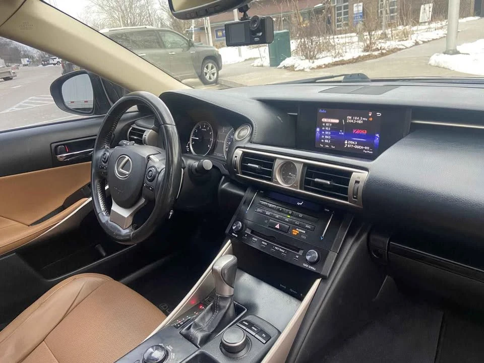 2014 Lexus IS 3rd Gen - Image 11 of 18