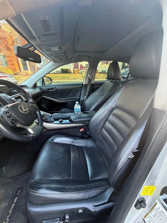 2014 Lexus IS 3rd Gen - Image 8 of 11