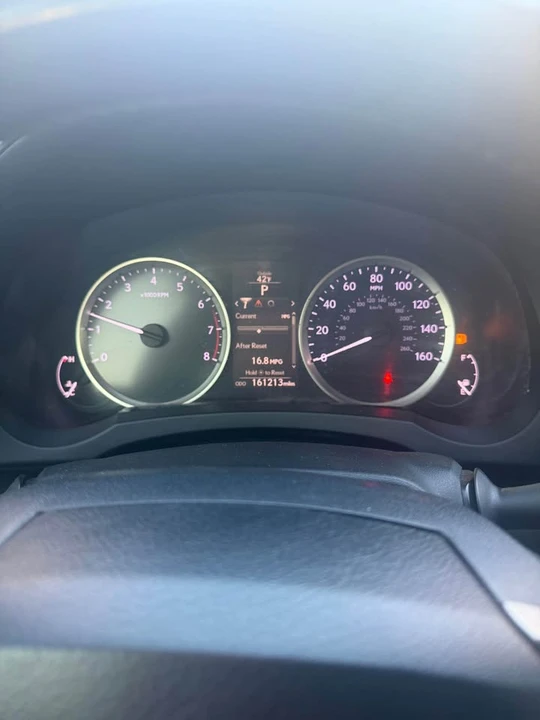 2014 Lexus IS 3rd Gen - Image 5 of 11