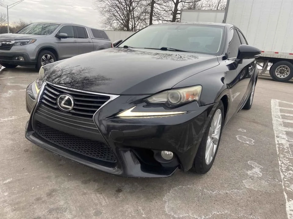 2014 Lexus IS 3rd Gen - Image 9 of 18
