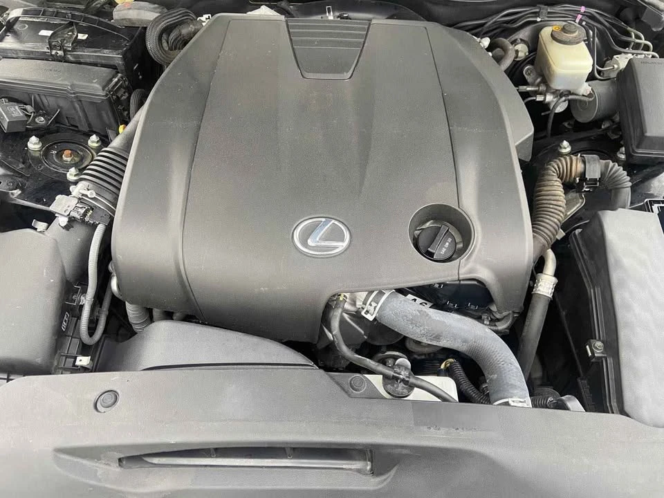 2014 Lexus IS 3rd Gen - Image 18 of 18