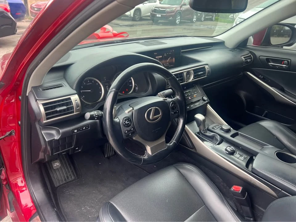 2014 Lexus IS 3rd Gen - Image 16 of 18