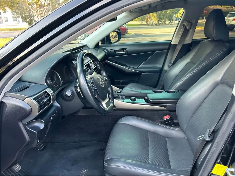 2014 Lexus IS 3rd Gen - Image 11 of 14