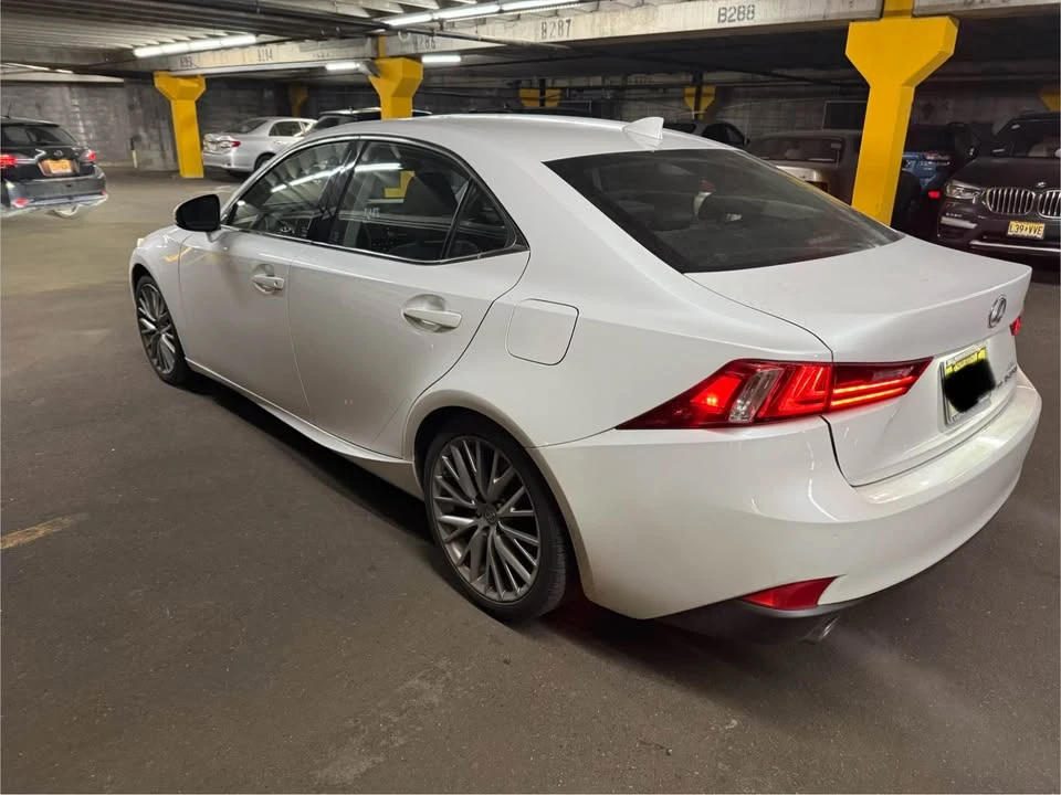2014 Lexus IS 3rd Gen - Image 4 of 6