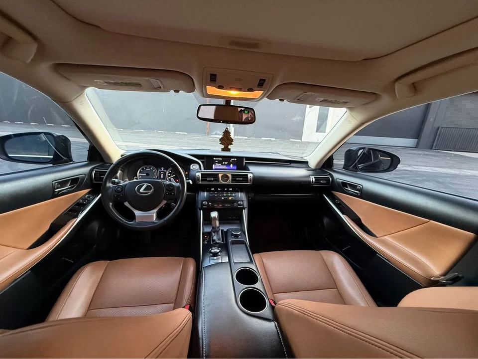 2014 Lexus IS 3rd Gen - Image 8 of 15