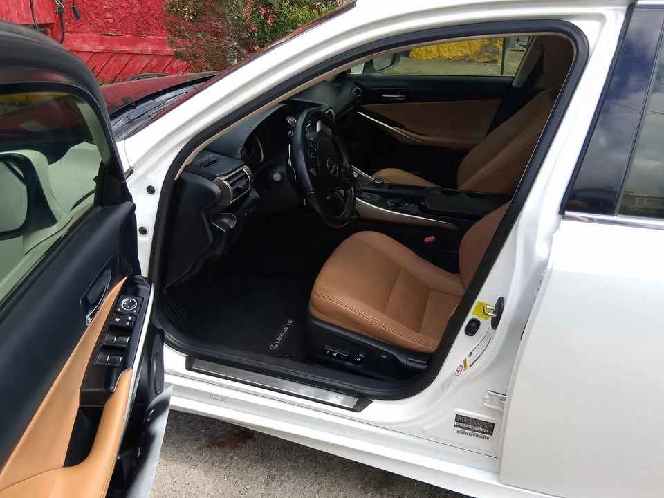 2014 Lexus IS 3rd Gen - Image 6 of 9