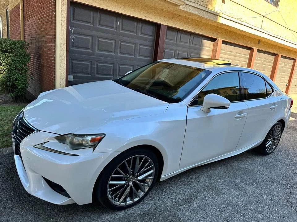 2014 Lexus IS 3rd Gen - Image 10 of 19