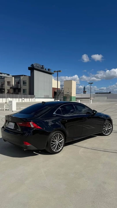 2014 Lexus IS 3rd Gen - Image 7 of 10