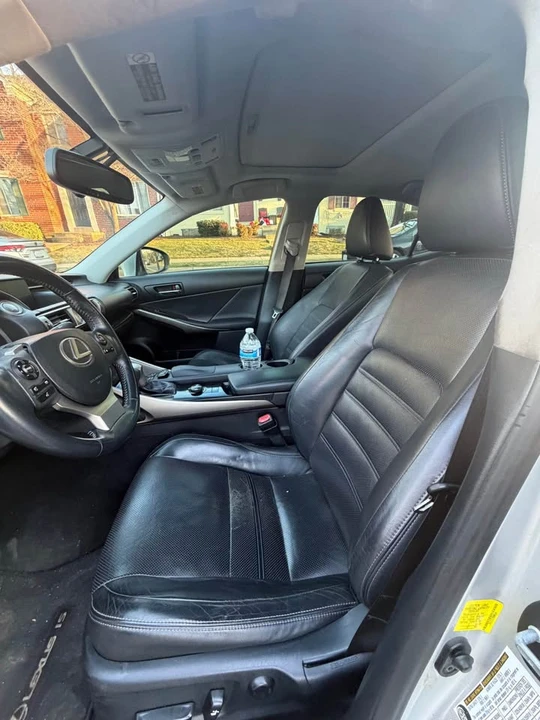 2014 Lexus IS 3rd Gen - Image 9 of 12