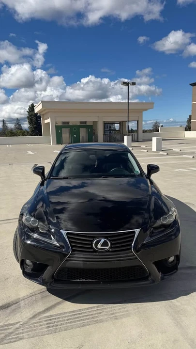 2014 Lexus IS 3rd Gen - Image 8 of 10