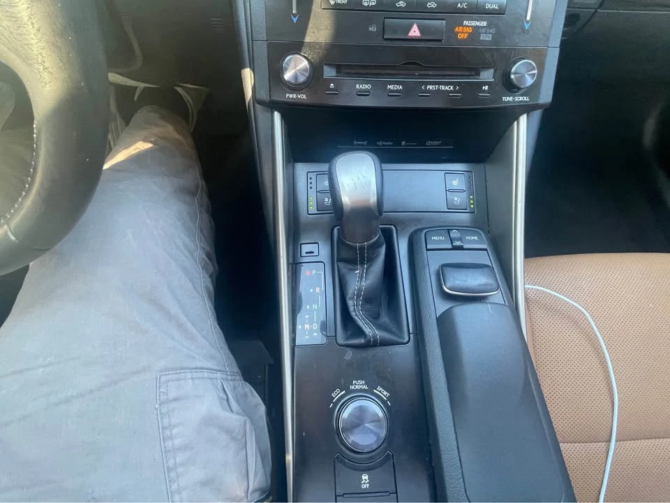 2014 Lexus IS 3rd Gen - Image 13 of 18