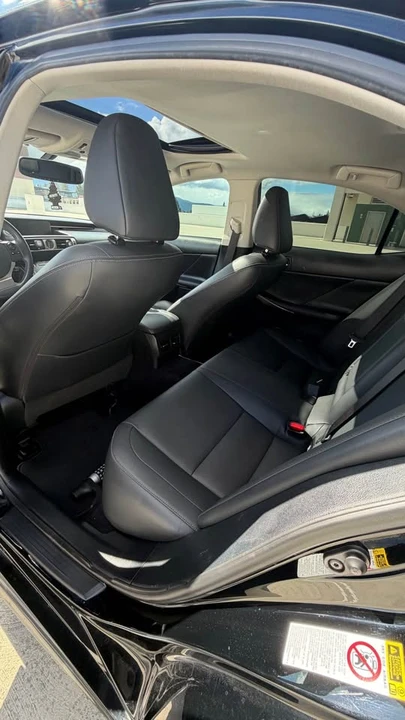 2014 Lexus IS 3rd Gen - Image 9 of 10