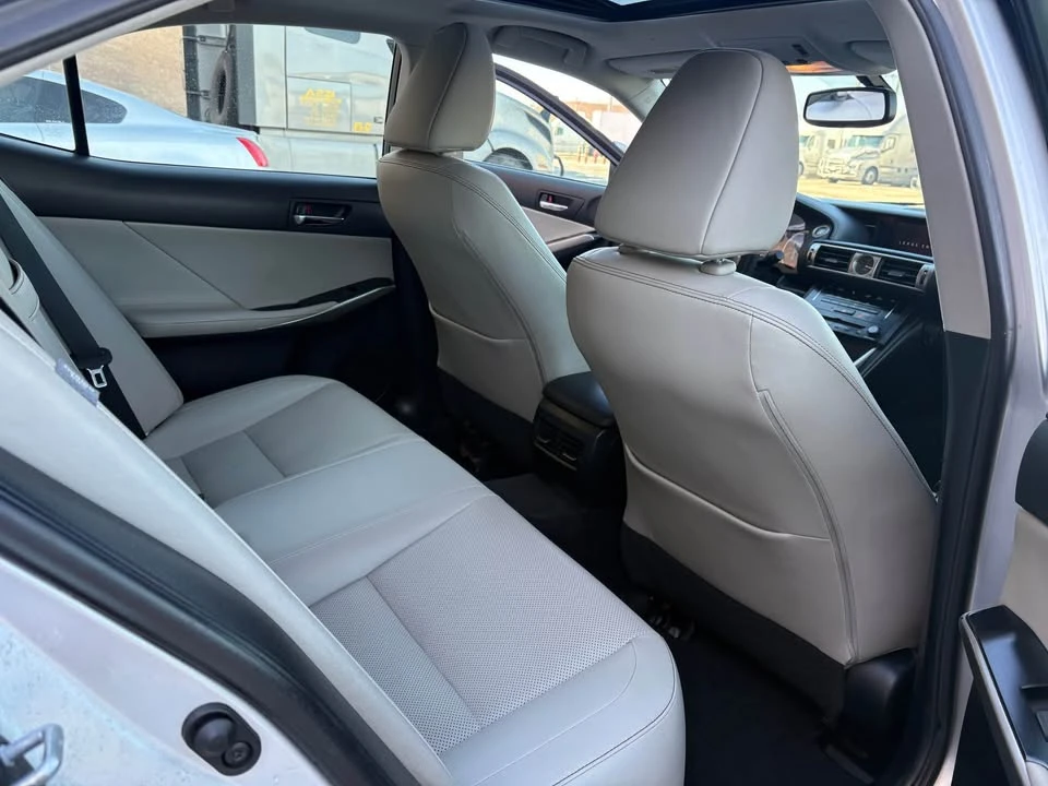 2014 Lexus IS 3rd Gen - Image 14 of 15