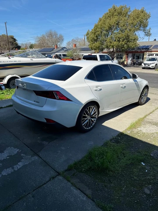 2014 Lexus IS 3rd Gen - Image 4 of 7