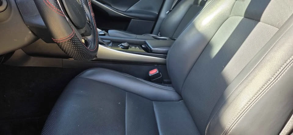 2014 Lexus IS 3rd Gen - Image 6 of 9