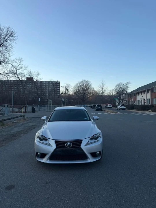2014 Lexus IS 3rd Gen - Image 4 of 12