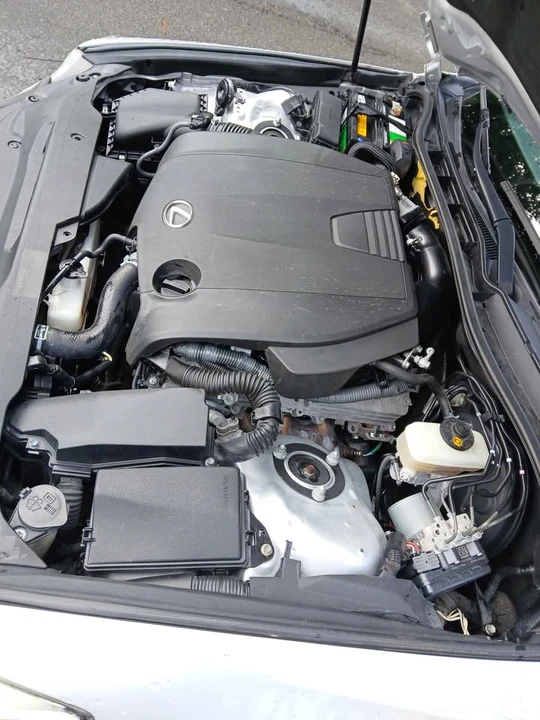 2014 Lexus IS 3rd Gen - Image 11 of 14