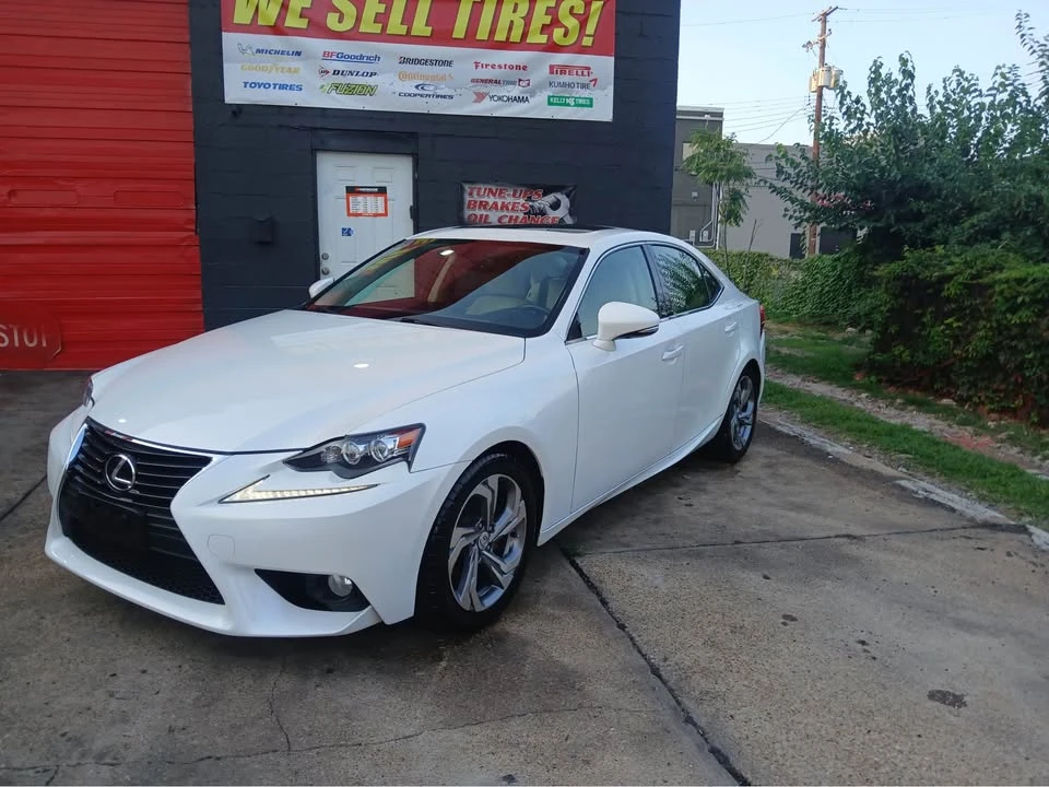 2014 Lexus IS 3rd Gen - Image 3 of 11