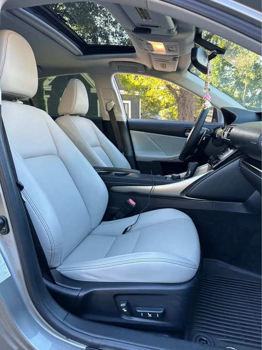 2014 Lexus IS 3rd Gen - Image 12 of 19