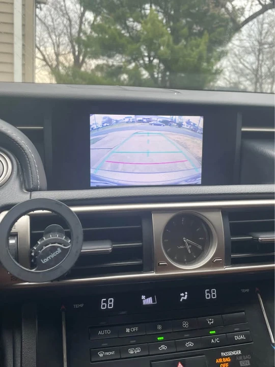 2014 Lexus IS 3rd Gen - Image 16 of 18