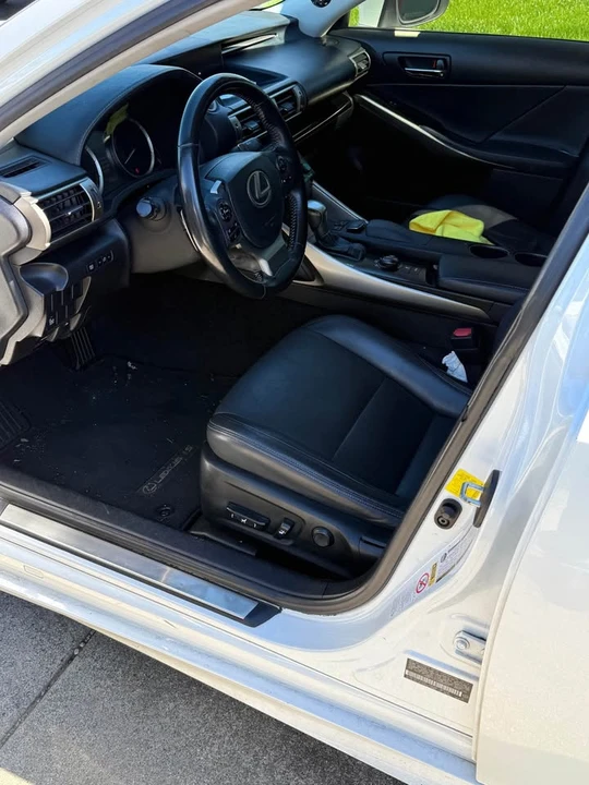 2014 Lexus IS 3rd Gen - Image 7 of 7