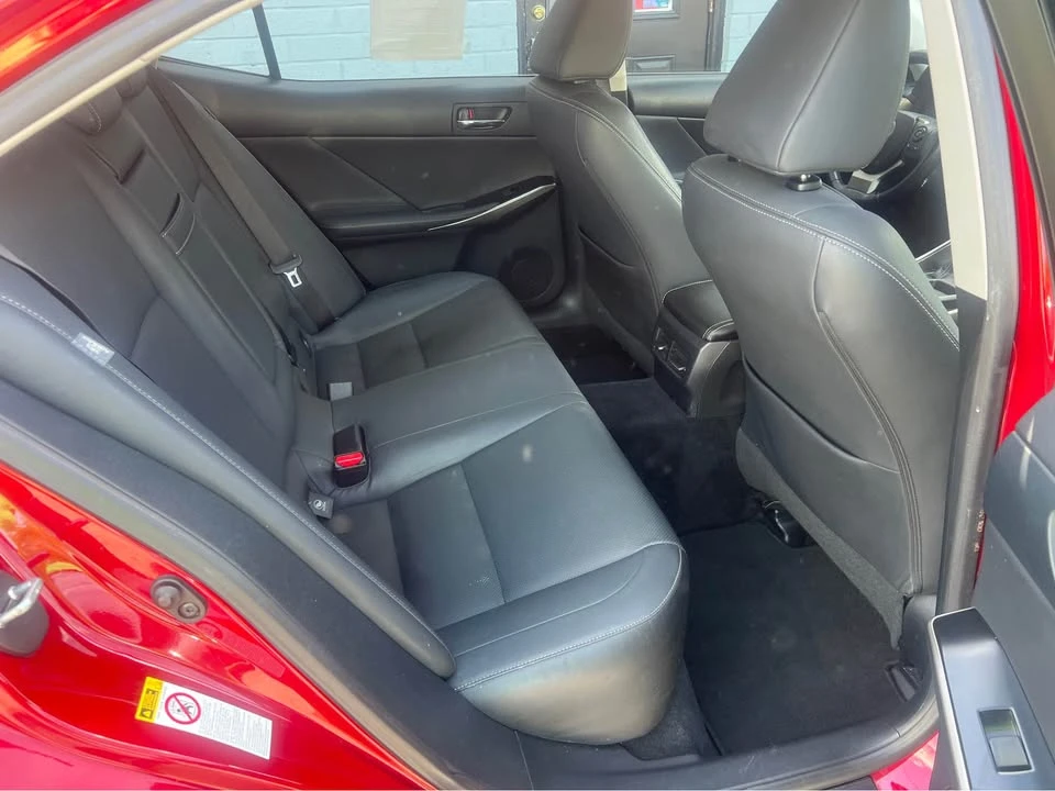 2014 Lexus IS 3rd Gen - Image 11 of 20