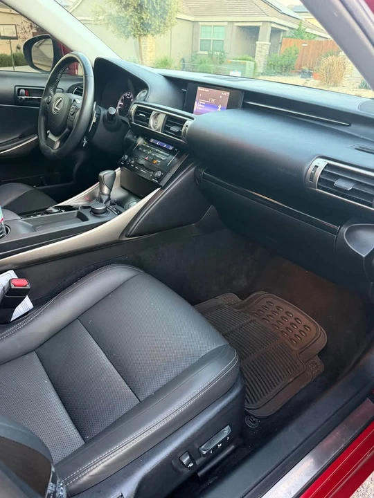 2014 Lexus IS 3rd Gen - Image 7 of 15