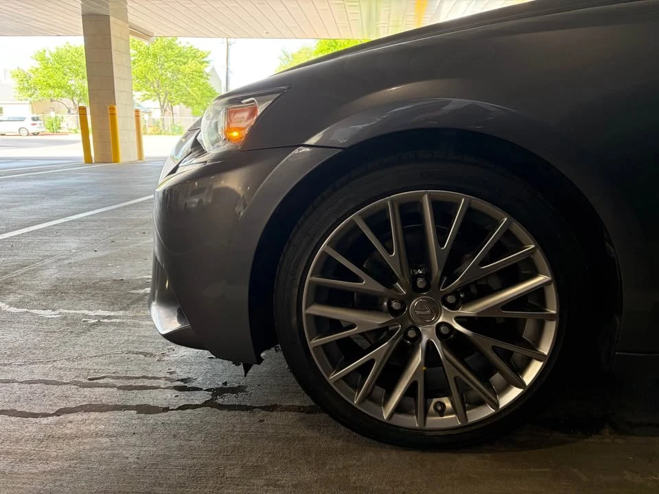 2014 Lexus IS 3rd Gen - Image 9 of 17