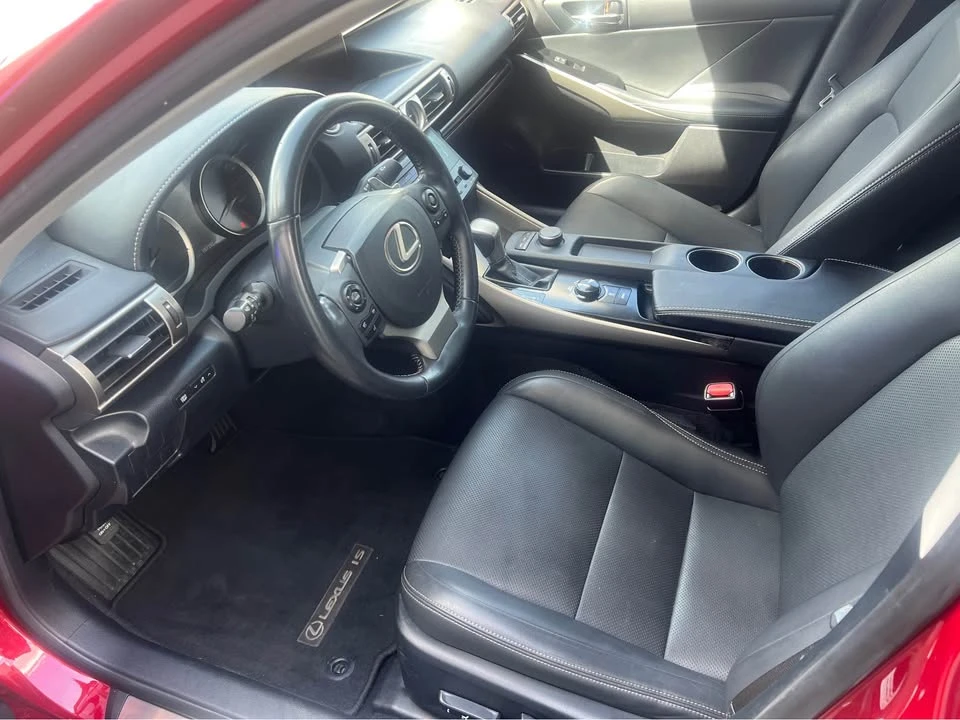 2014 Lexus IS 3rd Gen - Image 9 of 20