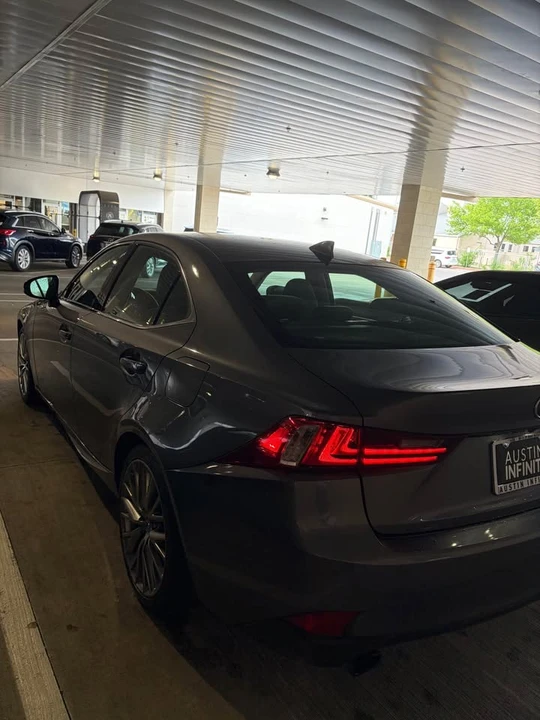 2014 Lexus IS 3rd Gen - Image 5 of 17