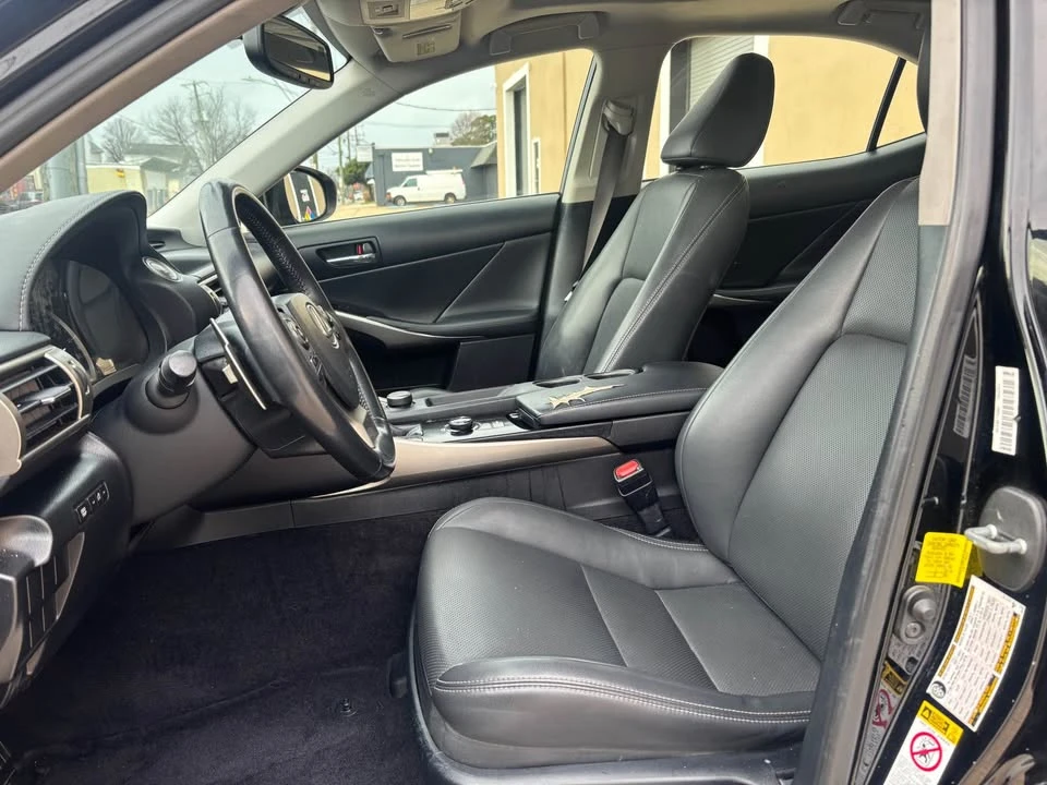 2014 Lexus IS 3rd Gen - Image 11 of 13