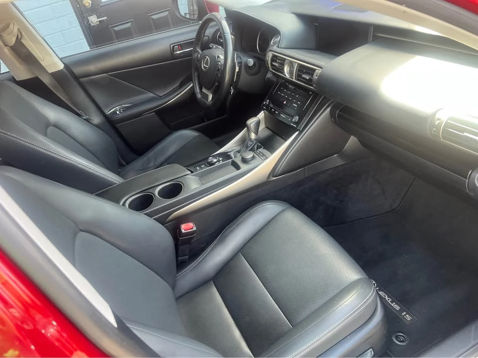 2014 Lexus IS 3rd Gen - Image 15 of 20