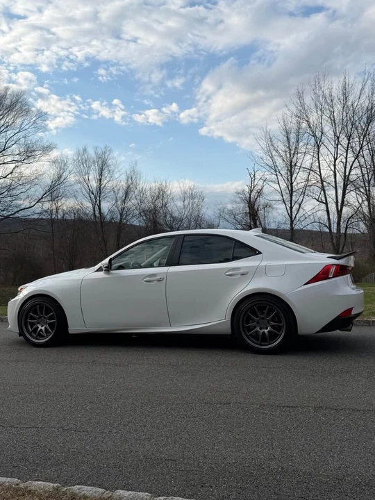 2014 Lexus IS 3rd Gen - Image 3 of 4