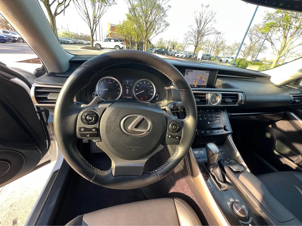 2014 Lexus IS 3rd Gen - Image 15 of 18