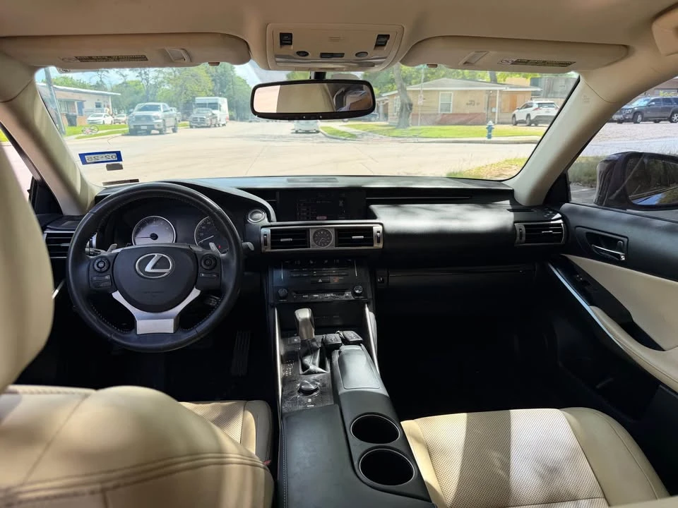 2014 Lexus IS 3rd Gen - Image 11 of 18