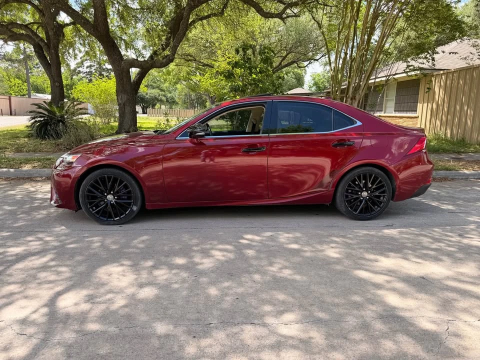 2014 Lexus IS 3rd Gen - Image 18 of 18