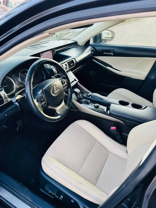 2014 Lexus IS 3rd Gen - Image 4 of 9