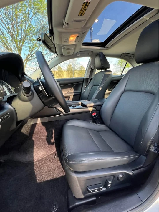 2014 Lexus IS 3rd Gen - Image 9 of 18