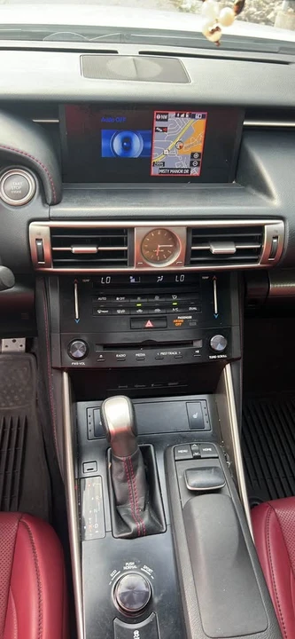 2014 Lexus IS 3rd Gen - Image 9 of 13