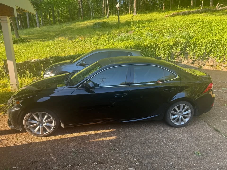 2014 Lexus IS 3rd Gen - Image 4 of 6
