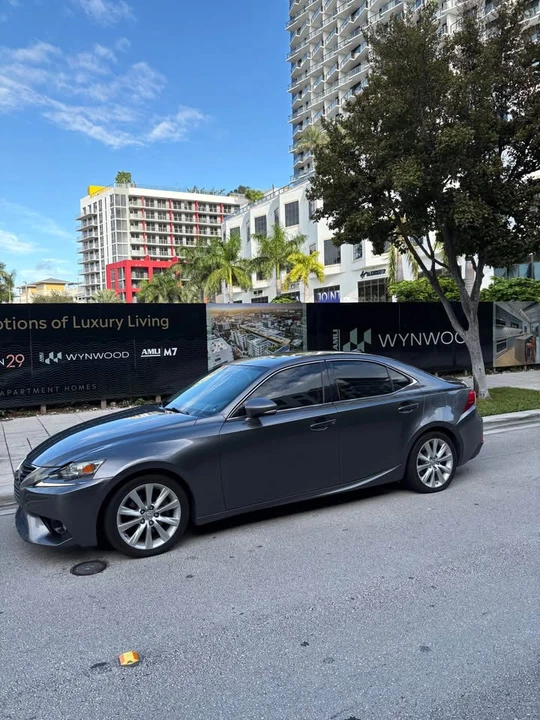 2014 Lexus IS 3rd Gen - Image 4 of 10