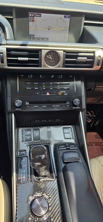 2014 Lexus IS 3rd Gen - Image 17 of 19
