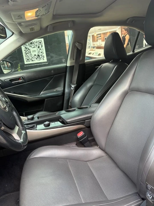 2014 Lexus IS 3rd Gen - Image 8 of 10