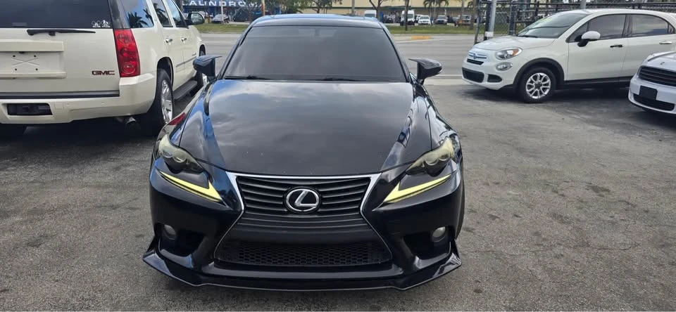 2014 Lexus IS 3rd Gen - Image 5 of 15