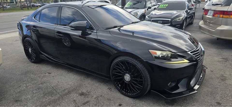 2014 Lexus IS 3rd Gen - Image 6 of 15