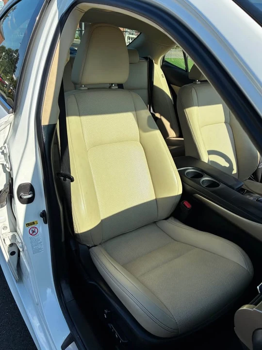 2014 Lexus IS 3rd Gen - Image 9 of 17