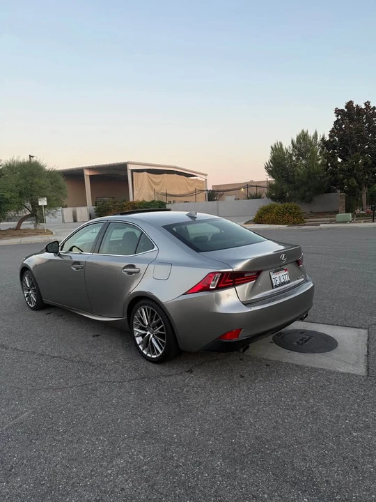 2014 Lexus IS 3rd Gen - Image 5 of 16