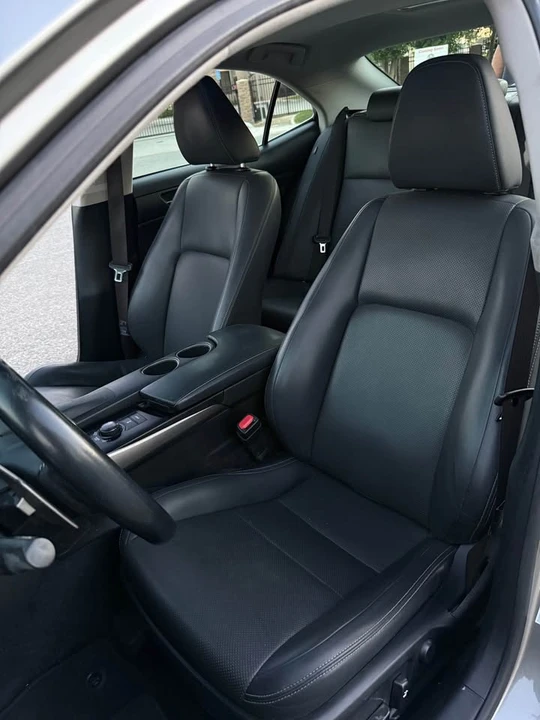 2014 Lexus IS 3rd Gen - Image 11 of 16